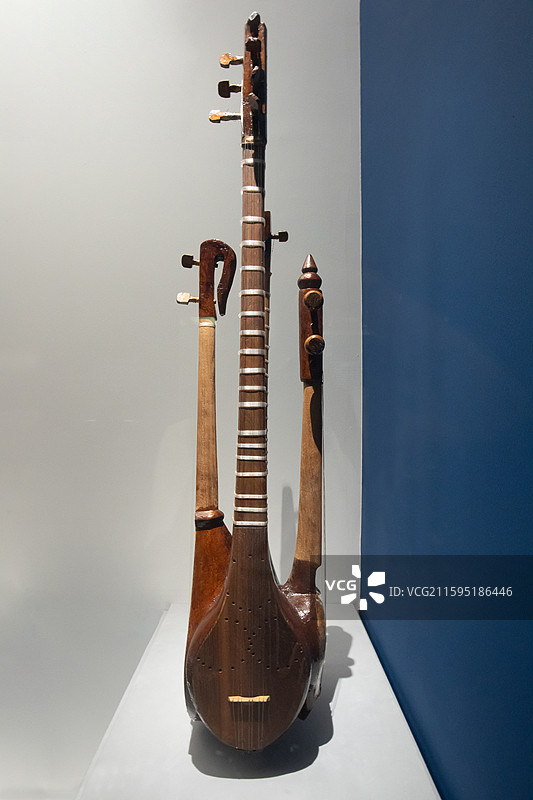 中国国家博物馆乐器套组"乔尔朱尔"公元20世纪奥塔琼-瓦霍博夫制作哈吉克斯坦国家博物馆藏品图片素材
