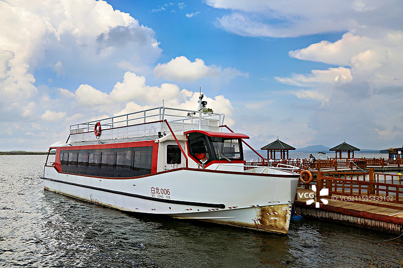 黑龙江省黑河市五大连池市，五大连池风景区白龙湖（三池，火山堰塞湖景区）图片素材