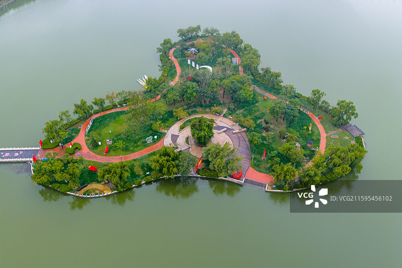 航拍滨州蒲湖风景区图片素材