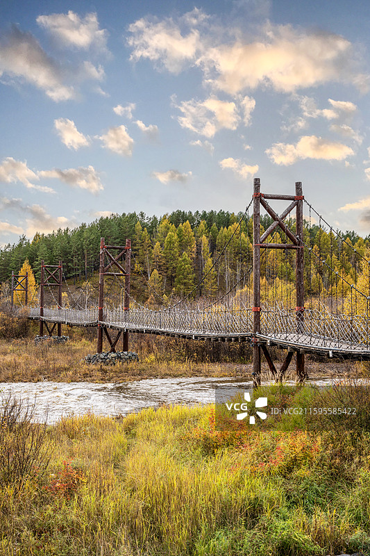 呼伦贝尔根河市敖鲁古雅使鹿部落景区图片素材