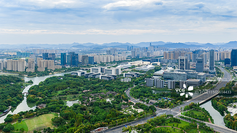 绍兴镜湖新区航拍图——市政府与文化馆群、梅山公园及湿地景观图片素材