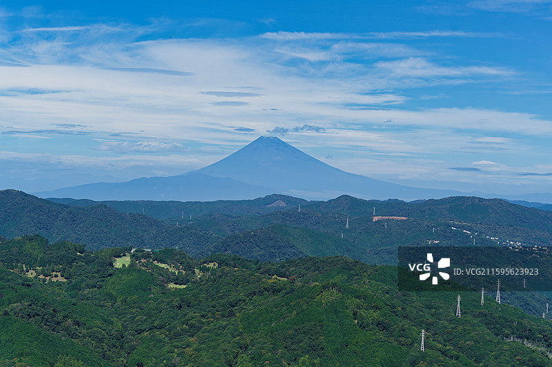 伊豆半岛大室山-在山顶可远眺富士山图片素材
