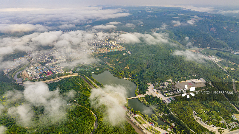 黄帝陵云雾图片素材