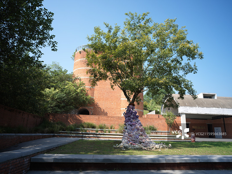 南京汤山矿坑公园·粉黛花海·粉黛乱子草图片素材