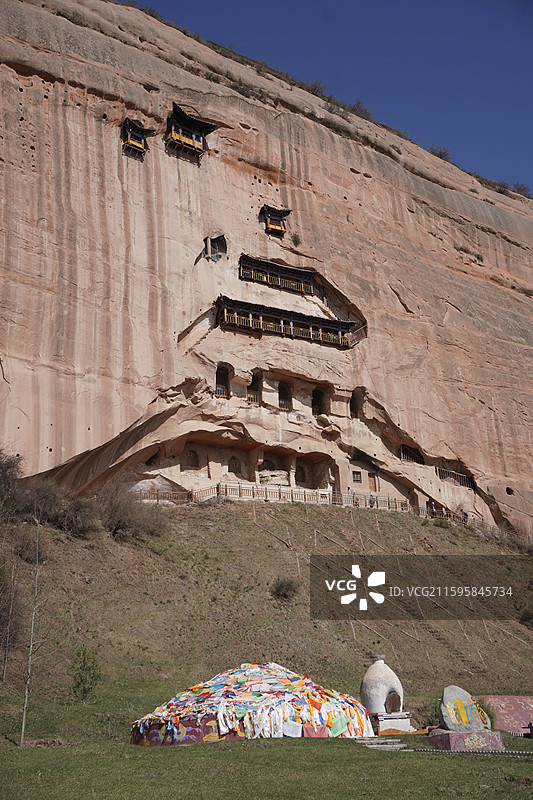 马蹄寺·三十三天石窟图片素材