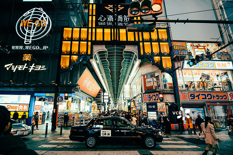 大阪市中心的街拍图片素材