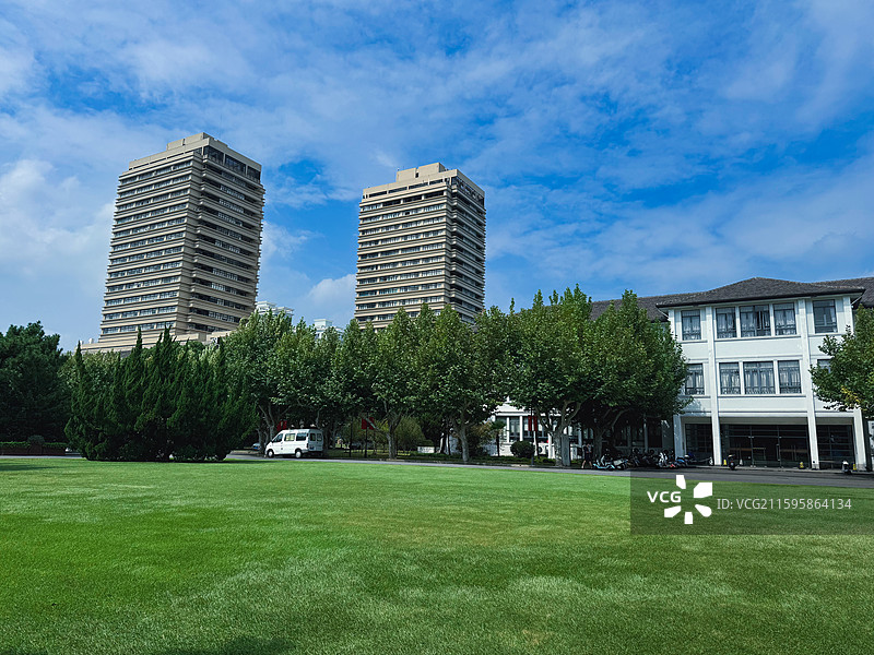 华东师范大学化学馆，历史建筑，化学楼与理科大楼图片素材