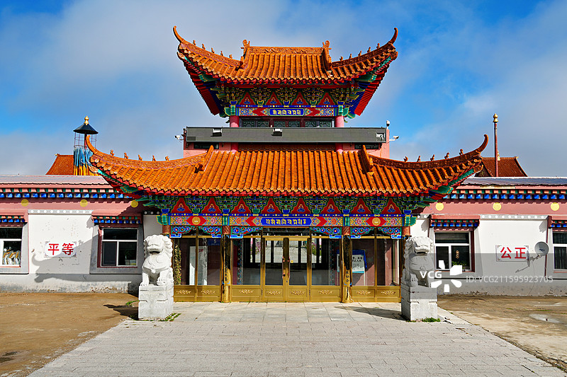 内蒙古自治区呼伦贝尔市鄂温克族自治旗，藏传佛教寺院广慧寺图片素材