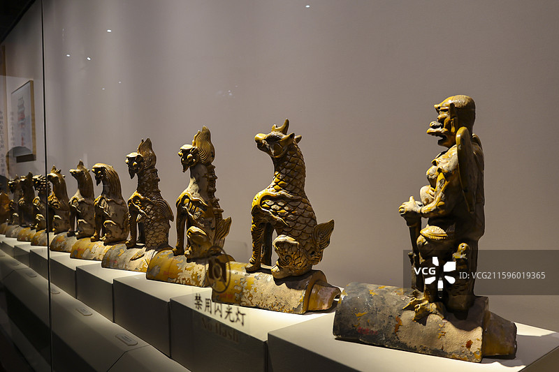 故宫博物院故宫博物院百年守护从紫禁城到故宫博物院展览太和殿琉璃脊兽组图图片素材