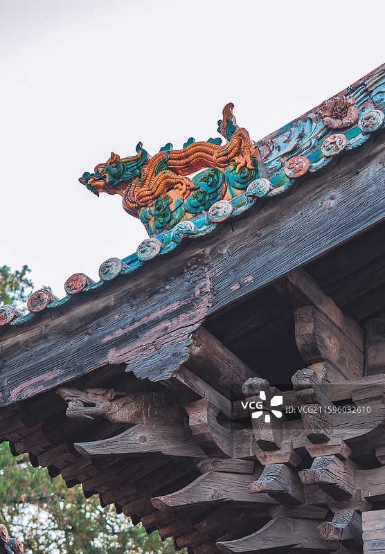 山西晋中太古净信寺屋顶装饰图片素材