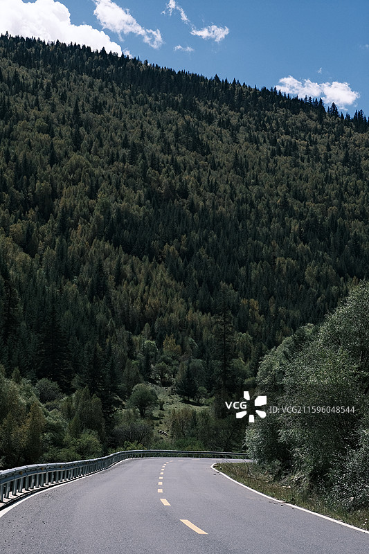 国庆时节川西美景与土拨鼠图片素材