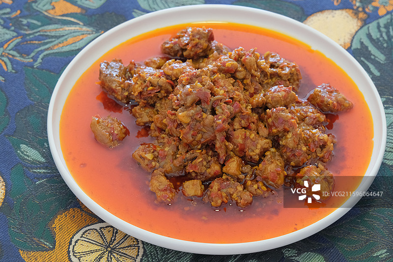 云南特色小吃沾益辣子鸡图片素材