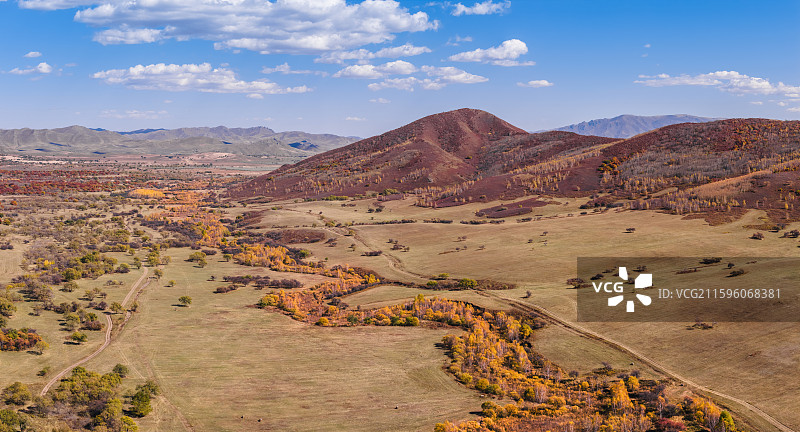 内蒙古赤峰市巴林右旗庆云山风景区秋色图片素材