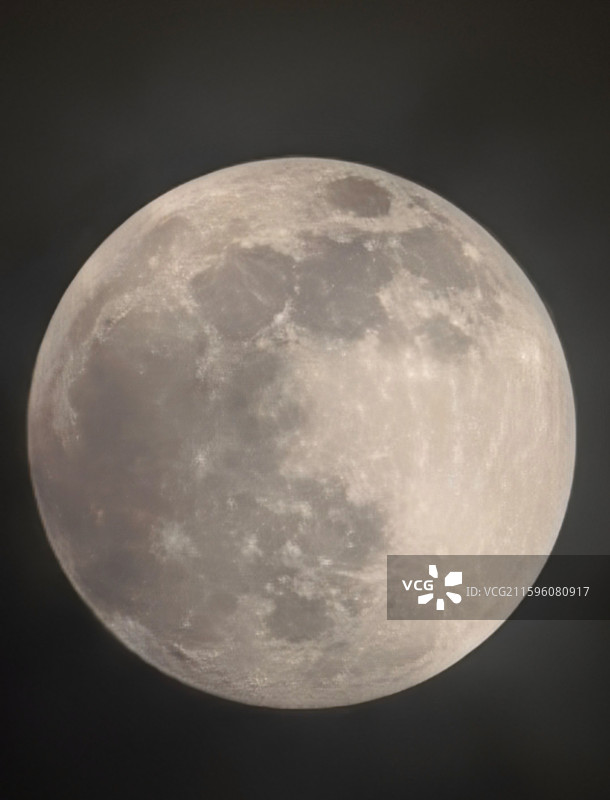 海南中秋满月月亮图片素材