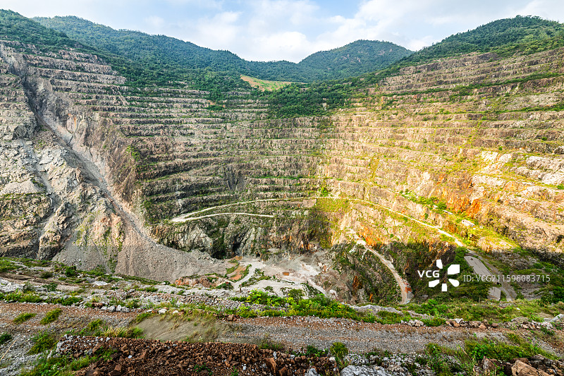 湖北黄石国家矿山公园 亚洲第一天坑全景图图片素材