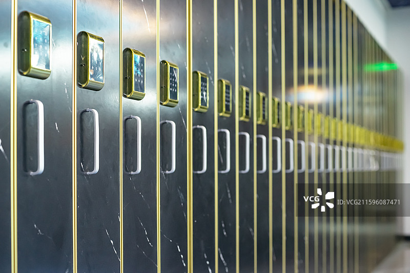 中国公共设施拍摄主题，公共场所公共设施储物箱设备用品，室内无人图像摄影图片素材