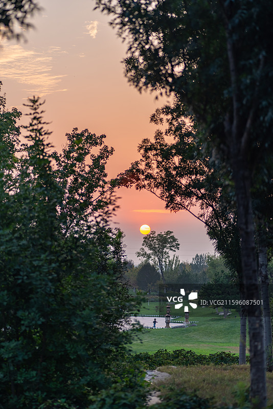 户外日落美景图片素材