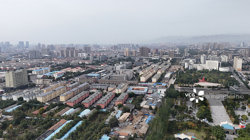 呼和浩特新城区阿尔泰游乐园附近城市风光图片素材