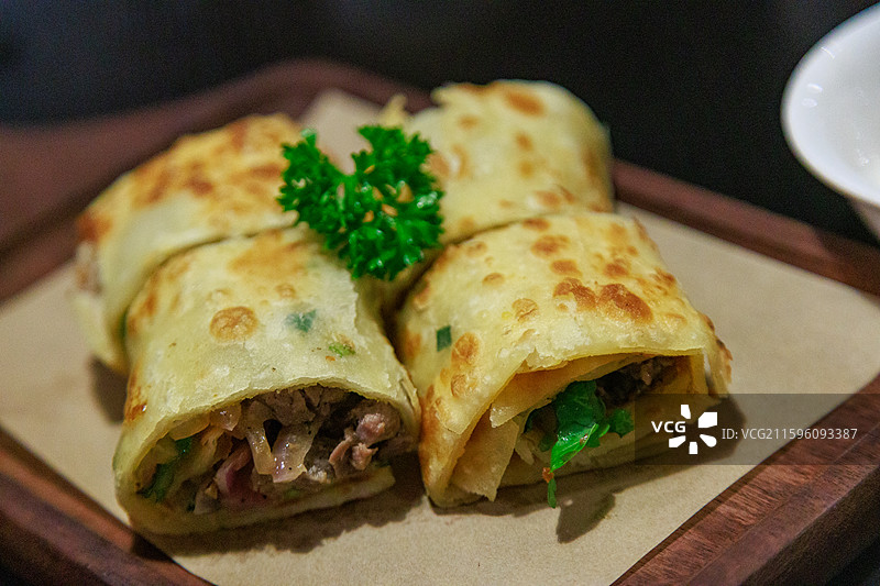 黑椒牛肉卷图片素材