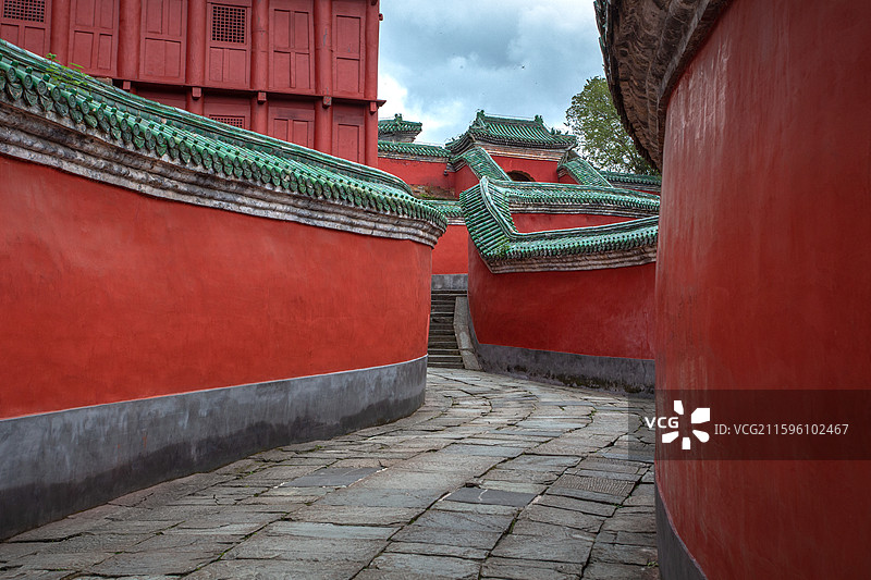 湖北十堰市武当山风景区太子坡九曲黄河墙特写图片素材