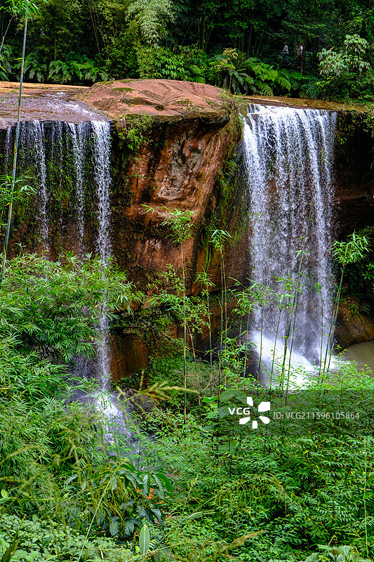 中国贵州赤水丹霞国家地质公园，赤水国家重点风景名胜区，国家四A级景区，赤水四洞沟景区图片素材