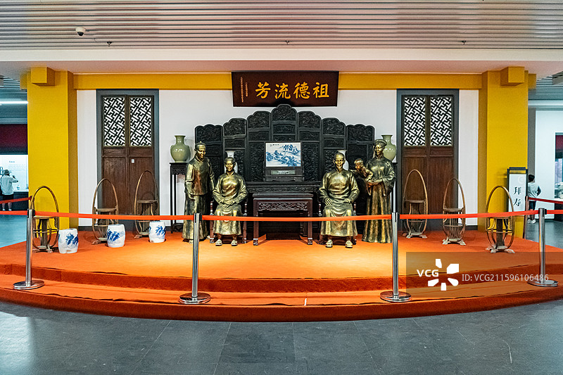 中国山东省任城区济宁市博物馆老馆，礼成家国礼俗风情展厅祖德流芳大寿拜寿礼仪，室内无人图像摄影图片素材