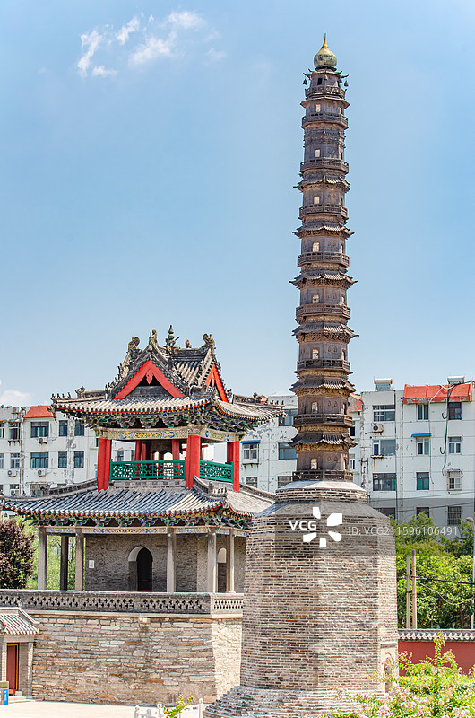 中国旅游景区拍摄主题，山东省任城区济宁市博物馆老馆崇觉寺的声远楼鼓楼宋代铁塔，室内无人图像摄影图片素材