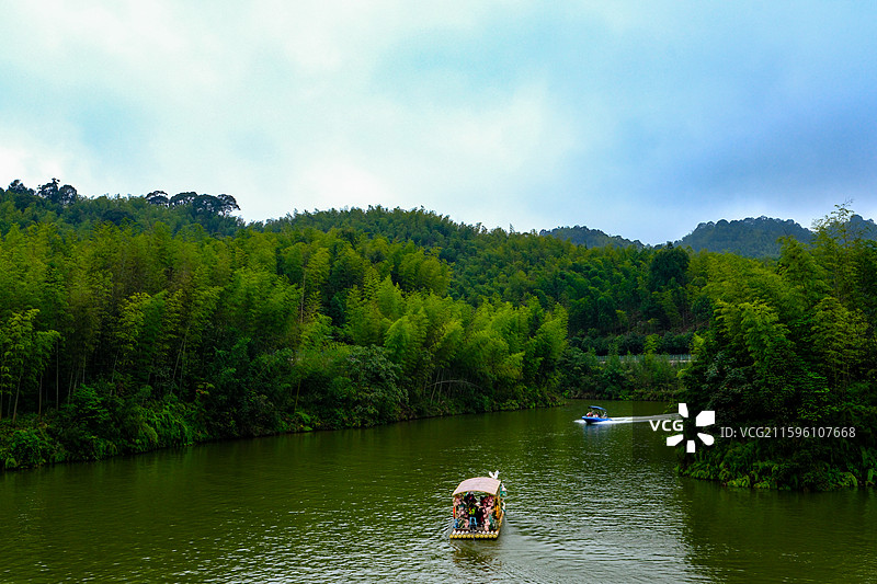 中国贵州遵义赤水竹海国家森林公园风光图片素材