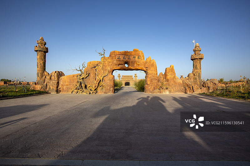 新疆达瓦昆沙漠旅游风景区建筑景观图片素材