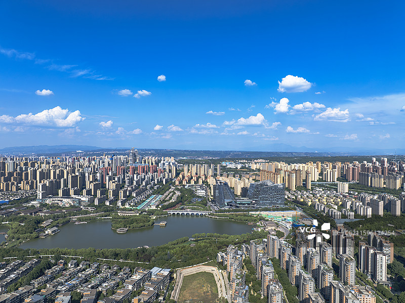 航拍西安W酒店图片素材