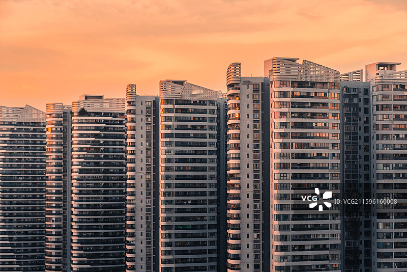 广西柳州城市风光保利大厦河东大桥图片素材