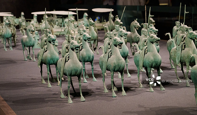 甘肃省博物馆-天马西来铜车马仪仗队图片素材