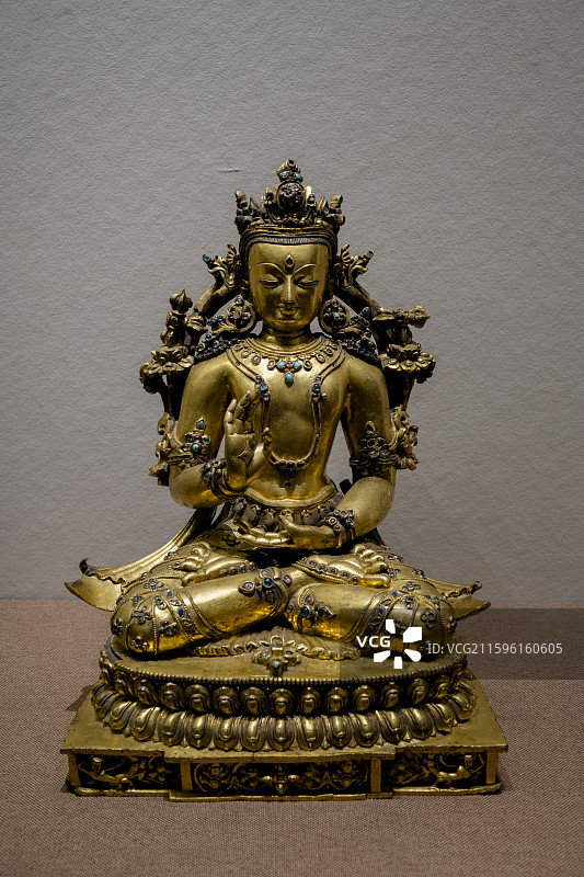 14-15世纪，铜鎏金不空成就佛，西藏博物馆藏图片素材