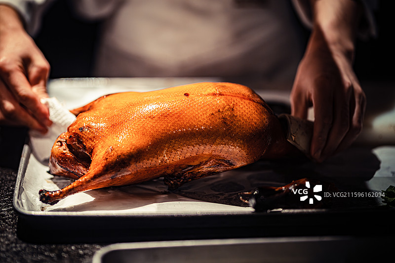 传统食品非遗美食北京烤鸭图片素材