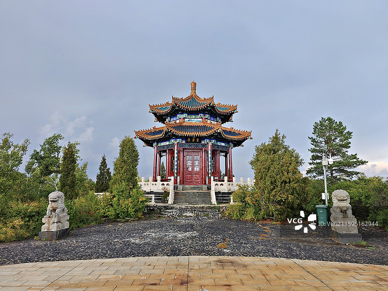 黑龙江省黑河市五大连池市，五大连池风景区内的北饮泉景区（北药泉）图片素材