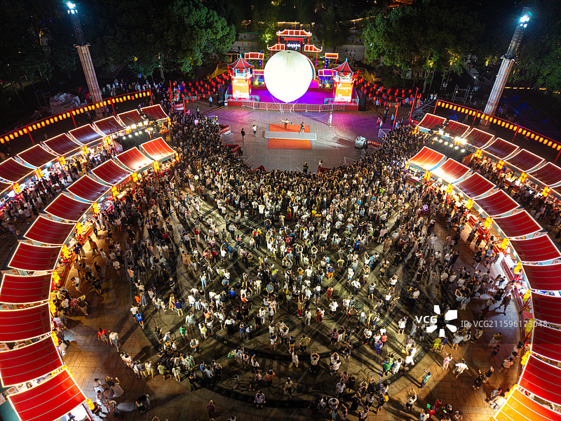 绍兴城市广场节日图片素材