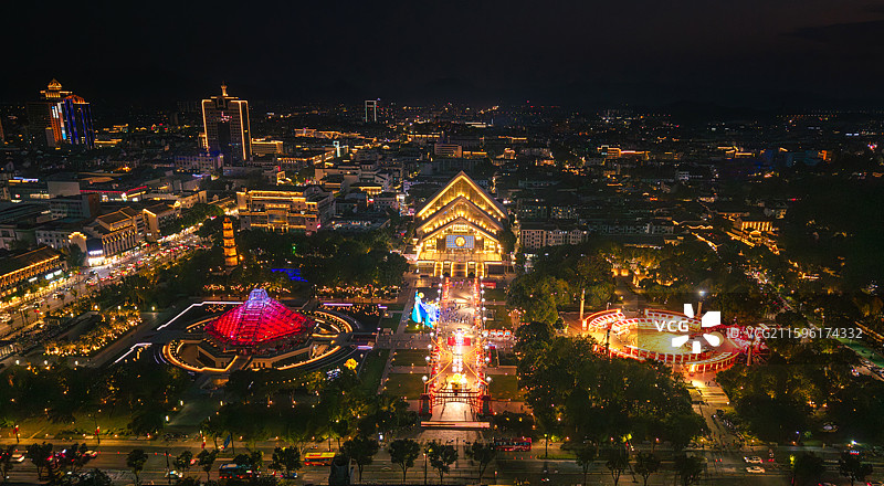 绍兴城市广场夜景航拍图片素材