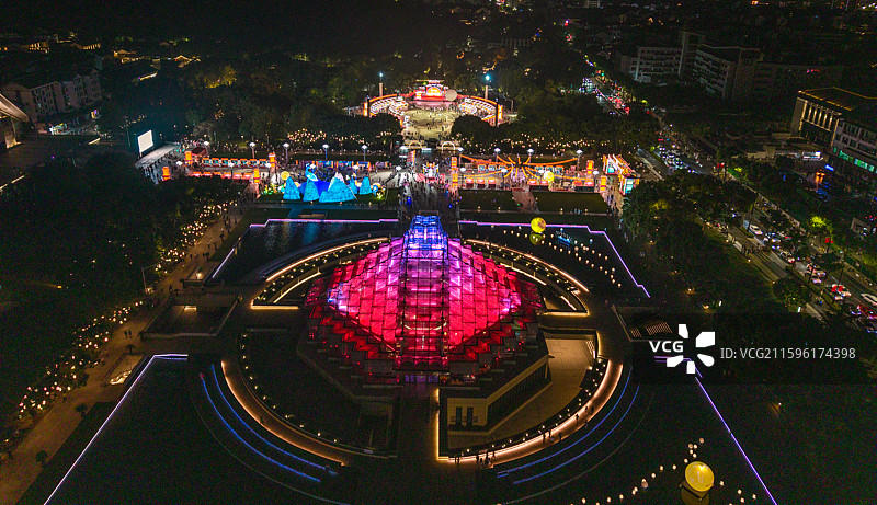 绍兴城市广场夜景航拍图片素材