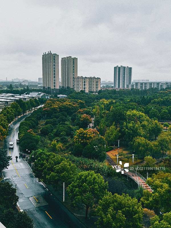 初秋公园一角图片素材