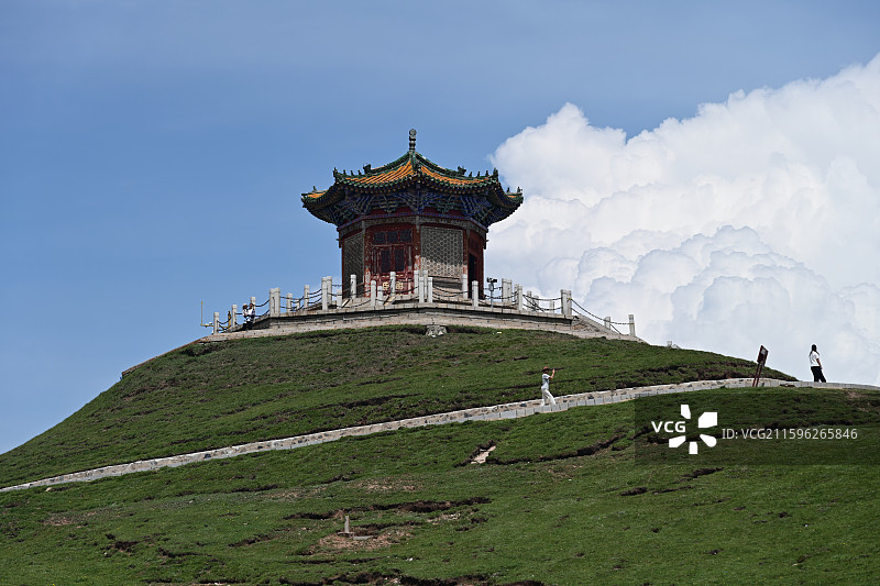 青海日月山图片素材