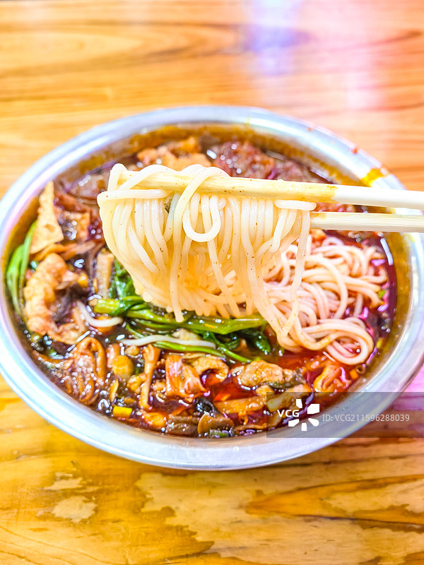 香辣柳州螺蛳粉特色美食图片素材