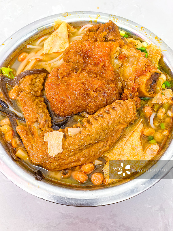 卤味螺蛳粉特色美食特写图片素材