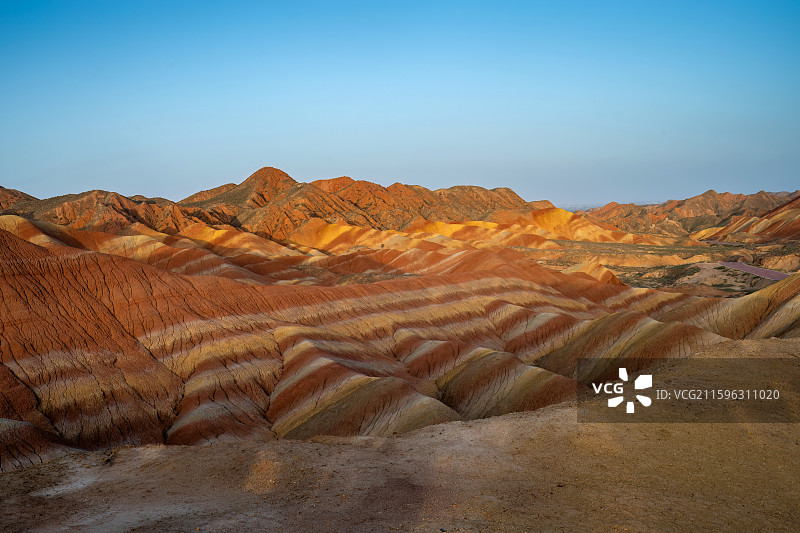 甘肃省张掖市临泽县七彩丹霞地质公园风光图片素材