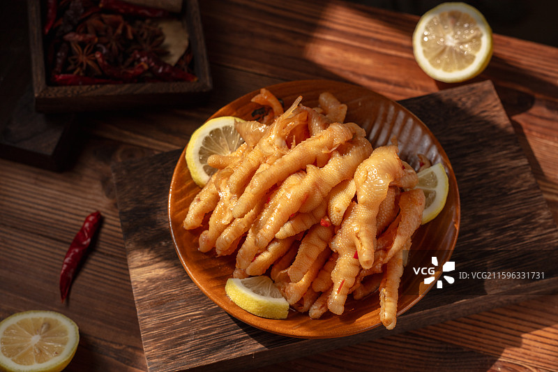 柠檬酸辣无骨鸡爪图片素材