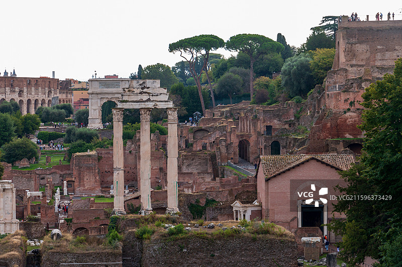 古罗马广场卡斯托尔和波卢克斯神庙石柱图片素材