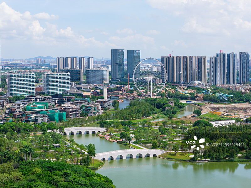 佛山市顺德区华侨城欢乐海岸PLUS、桂畔海水上立交图片素材