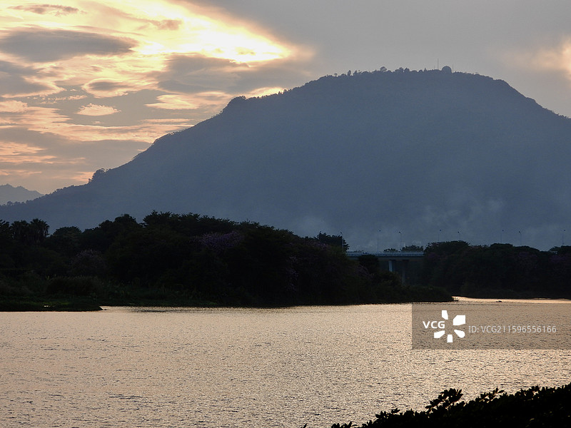 漳州九龙江畔圆山图片素材