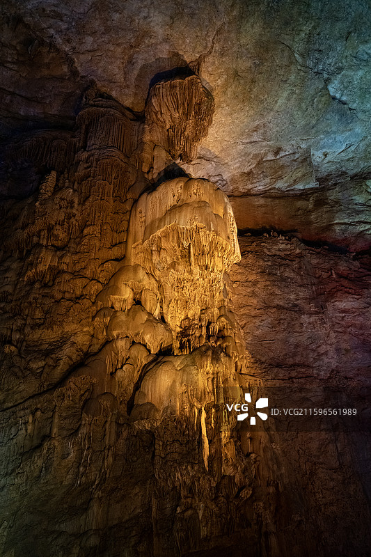 织金洞景点之三级华盖图片素材