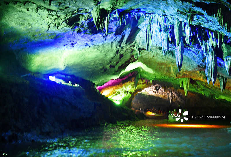 中国最美的旅游洞穴——辽宁本溪水洞图片素材