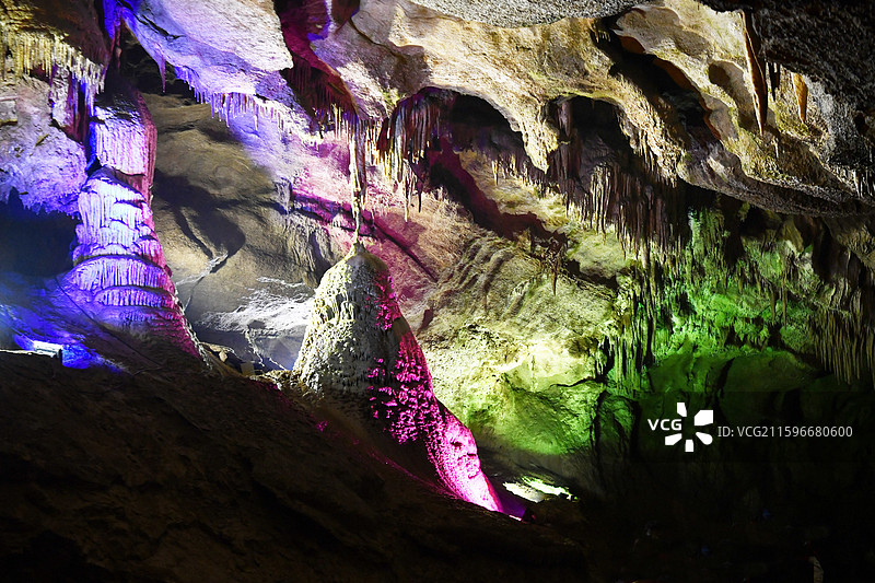 中国最美的旅游洞穴——辽宁本溪水洞图片素材
